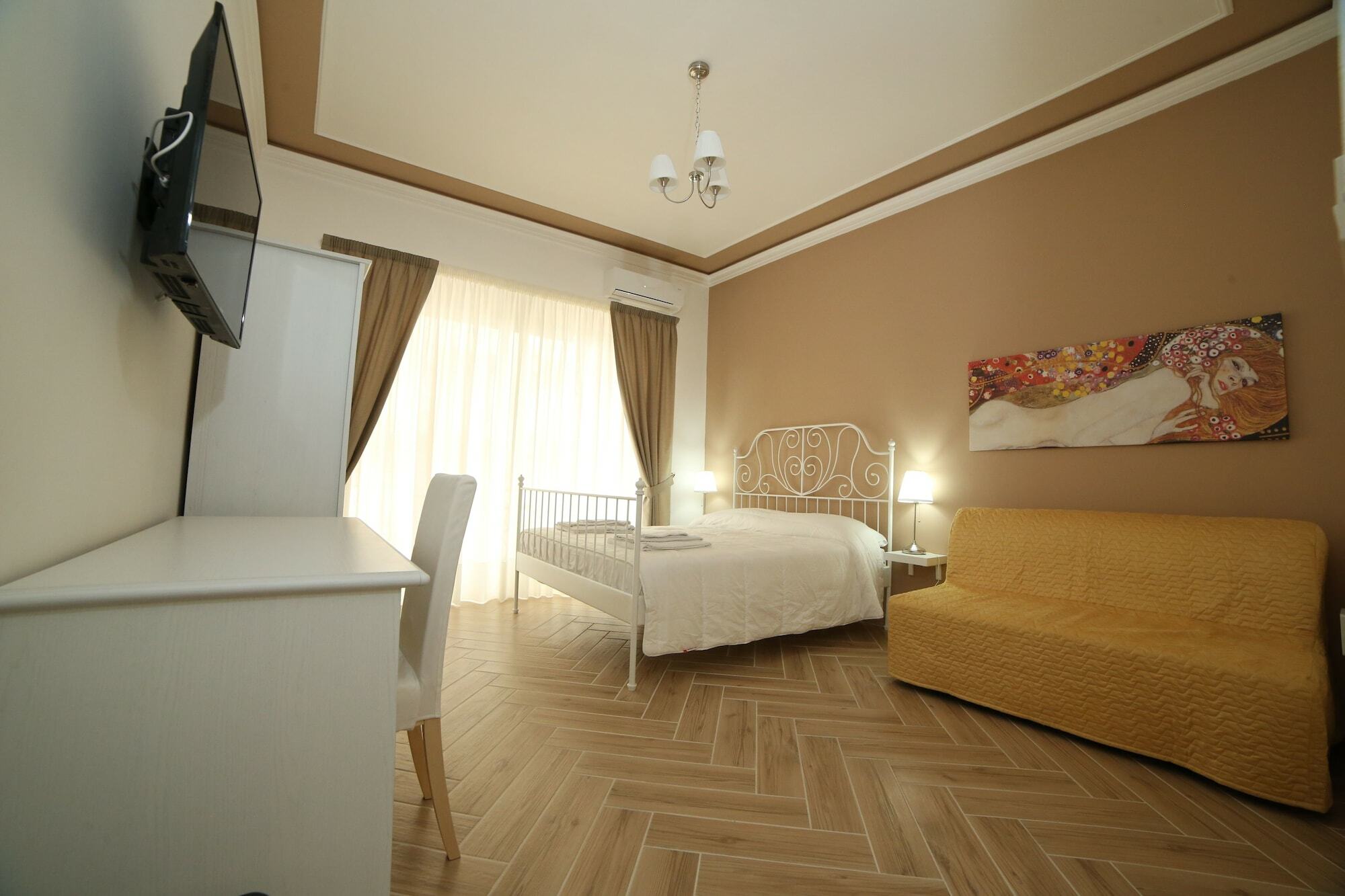 Bed & Breakfast Antichi Soffitti 2*